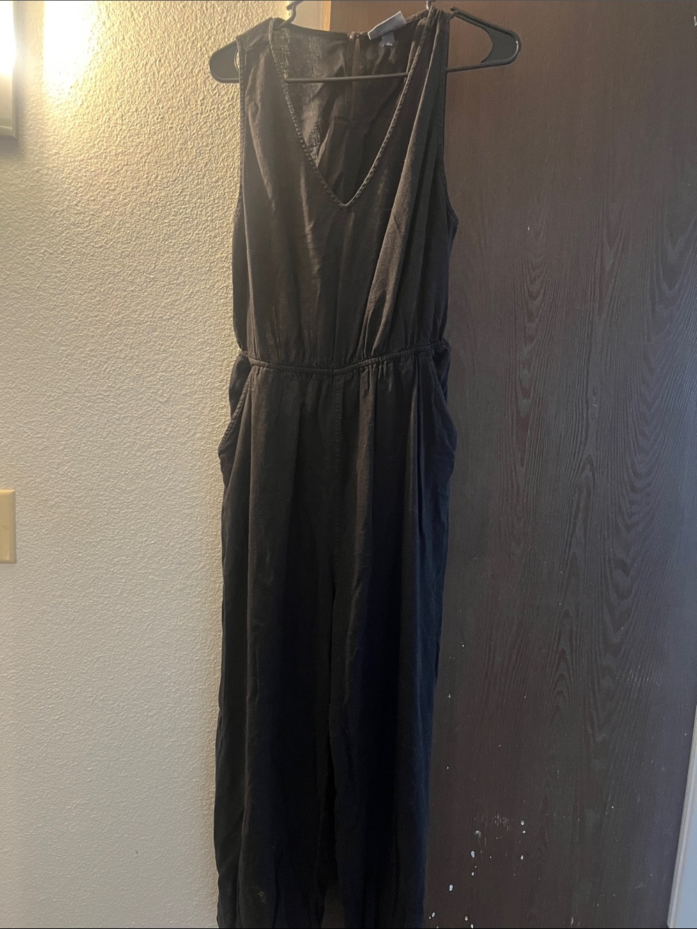 Universal Thread Black Sleeveless V-Neck Jumpsuit